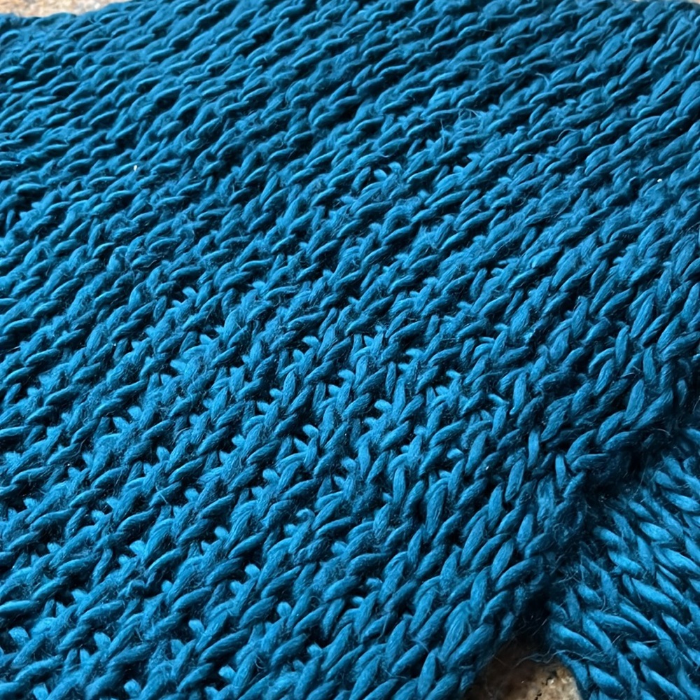 Infinity scarf - Picture 2 of 2